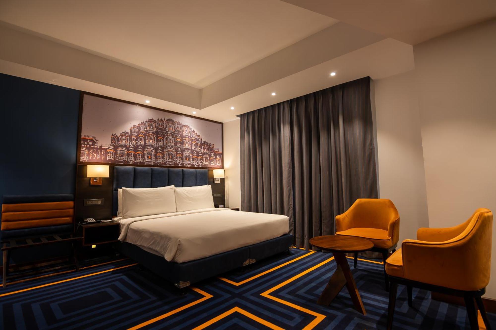 Express & Gopalpura Hotel Jaipur